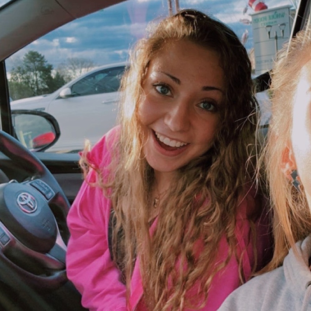 Meet your Posher, Daphne